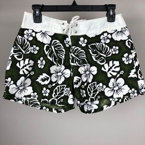 Miken Board Shorts Medium